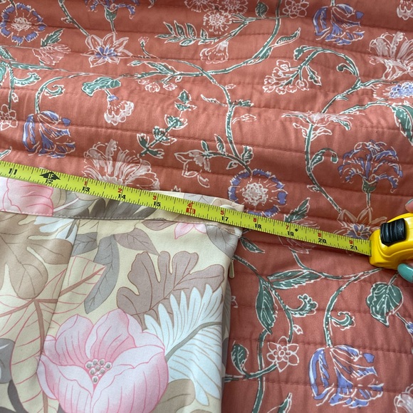 VTG Sag Harbor Buttery Soft Fluted Skirt in Pastel Floral - Picture 6 of 8